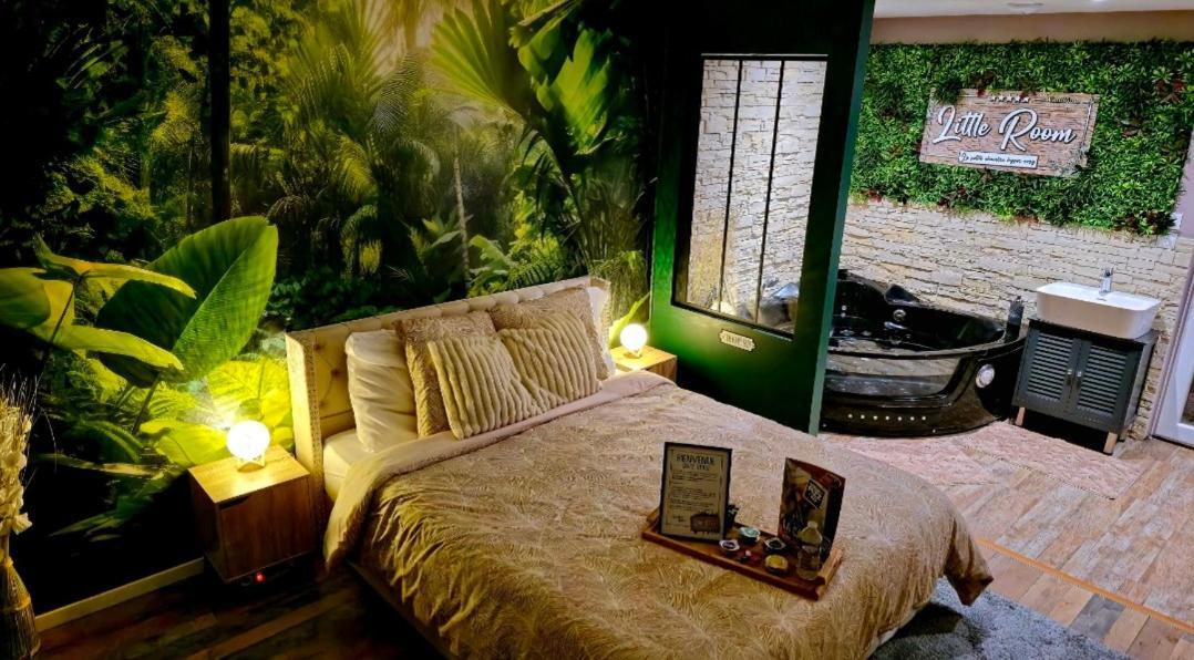 Appartement Chambre Cosy - Jacuzzi - Little Room ヴァンドーム エクステリア 写真